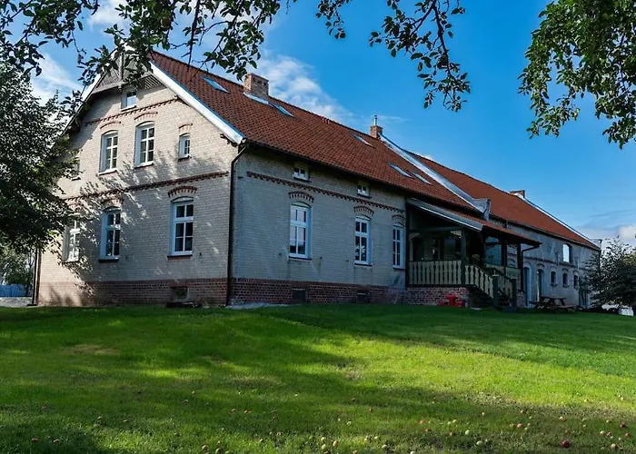 Dom wakacyjny Do Góry Kołami *